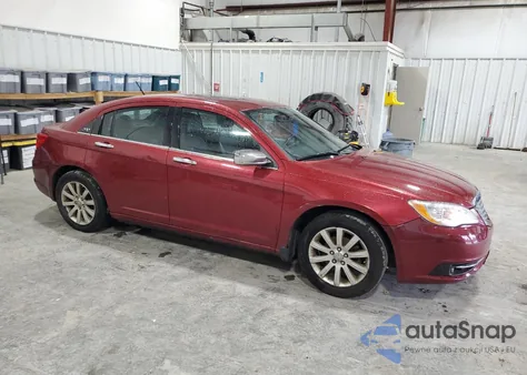 2013 Chrysler 200 Limited из США, поврежденный, VIN 1C3CCBCG1DN718906